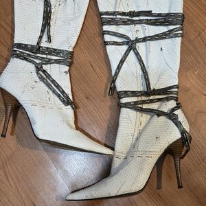 Bronx White Snake Skin Heeled Boots